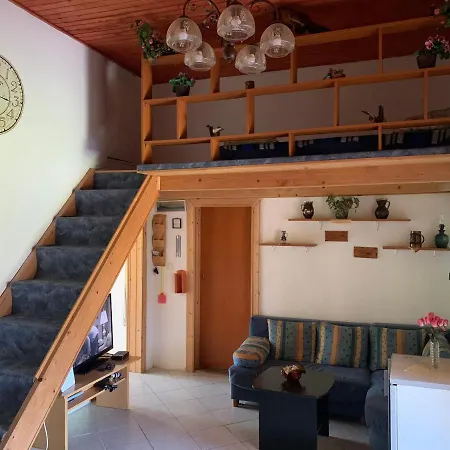 Chill House